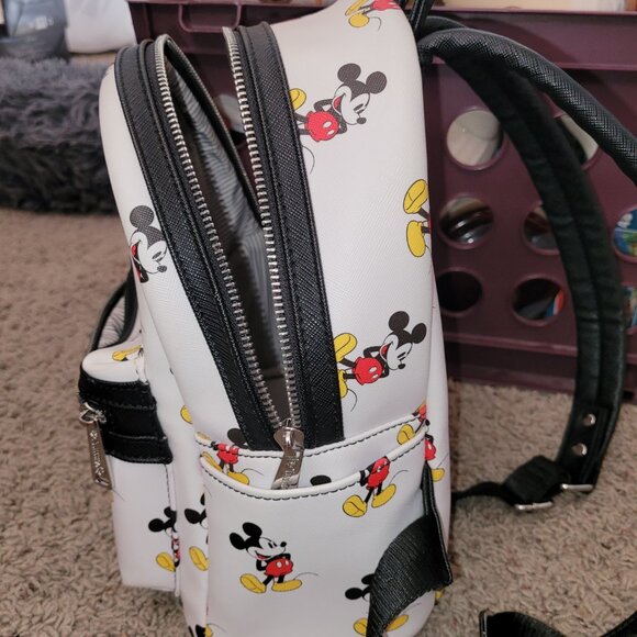 Loungefly Disney Classic Mickey Mouse All Over print Mini Backpack White Used - Picture 4 of 10